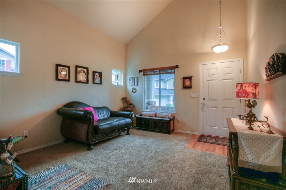 2720 232nd Street Southeast Bothell, WA 98021 - Photo 4 of 25