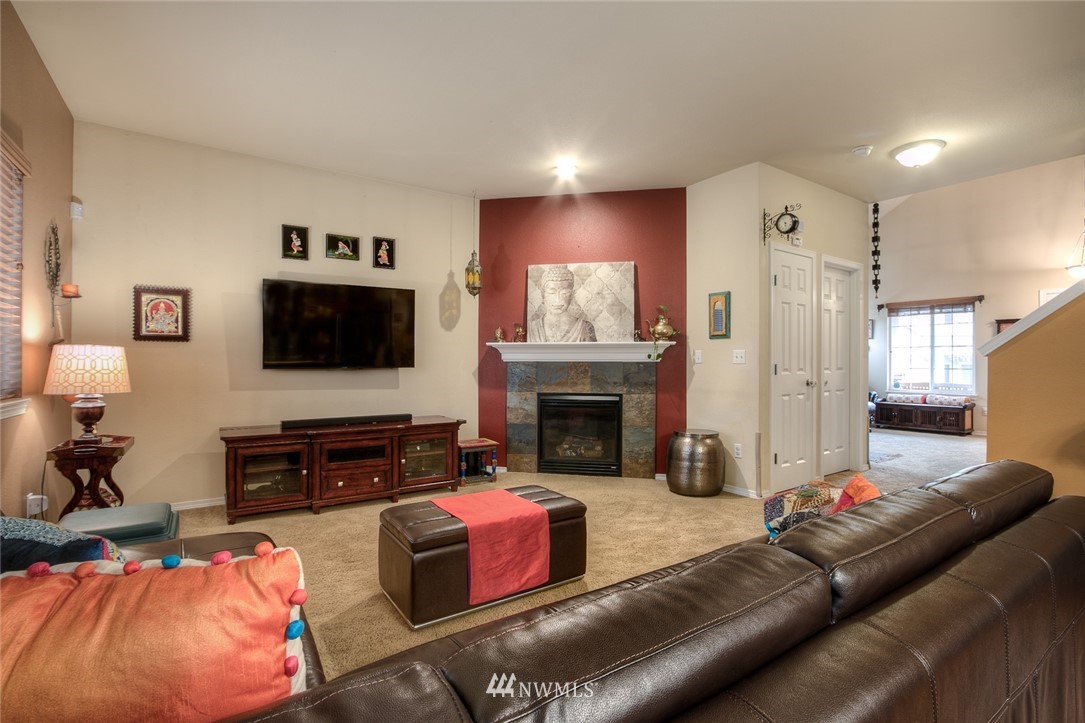 2720 232nd Street Southeast Bothell, WA 98021 - Photo 6 of 25