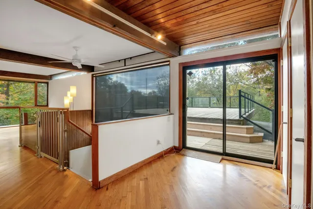 $975,000 | 309 Scarborough Road, Briarcliff Manor, NY 10510