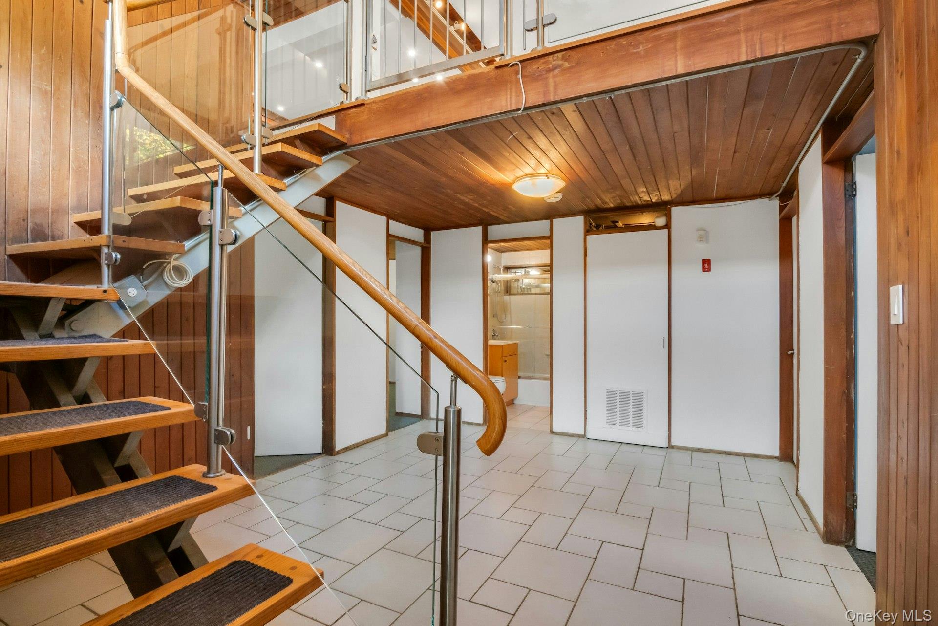 309 Scarborough Road Briarcliff Manor, NY 10510 - Photo 22 of 50