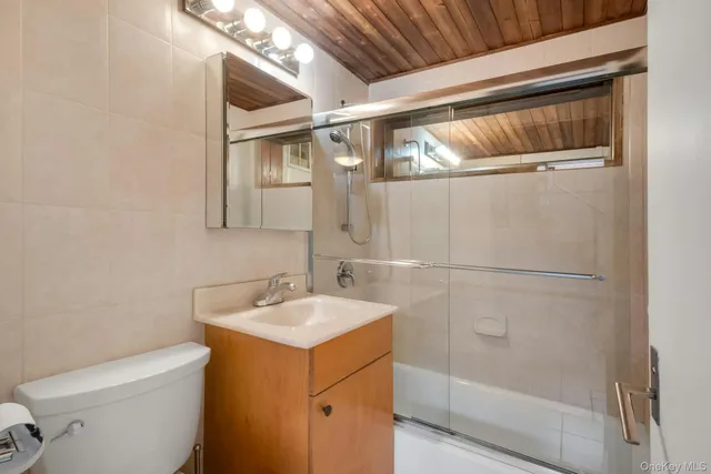 $975,000 | 309 Scarborough Road, Briarcliff Manor, NY 10510