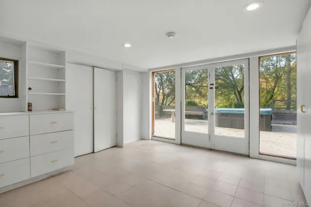 $975,000 | 309 Scarborough Road, Briarcliff Manor, NY 10510