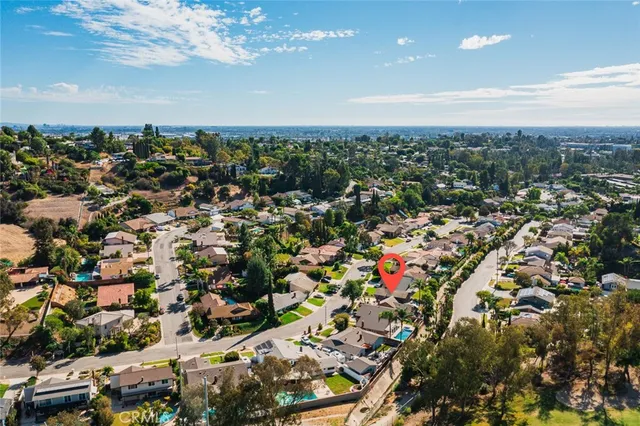 $1,698,000 | 2073 Smokewood Avenue, Fullerton, CA 92831