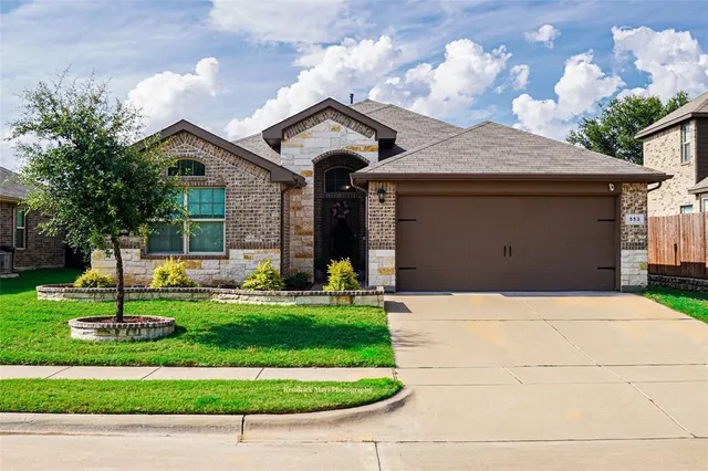 $315,000 | 553 Vickie Street, Crowley, TX 76036