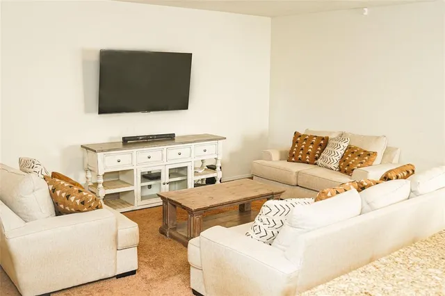 $315,000 | 553 Vickie Street, Crowley, TX 76036