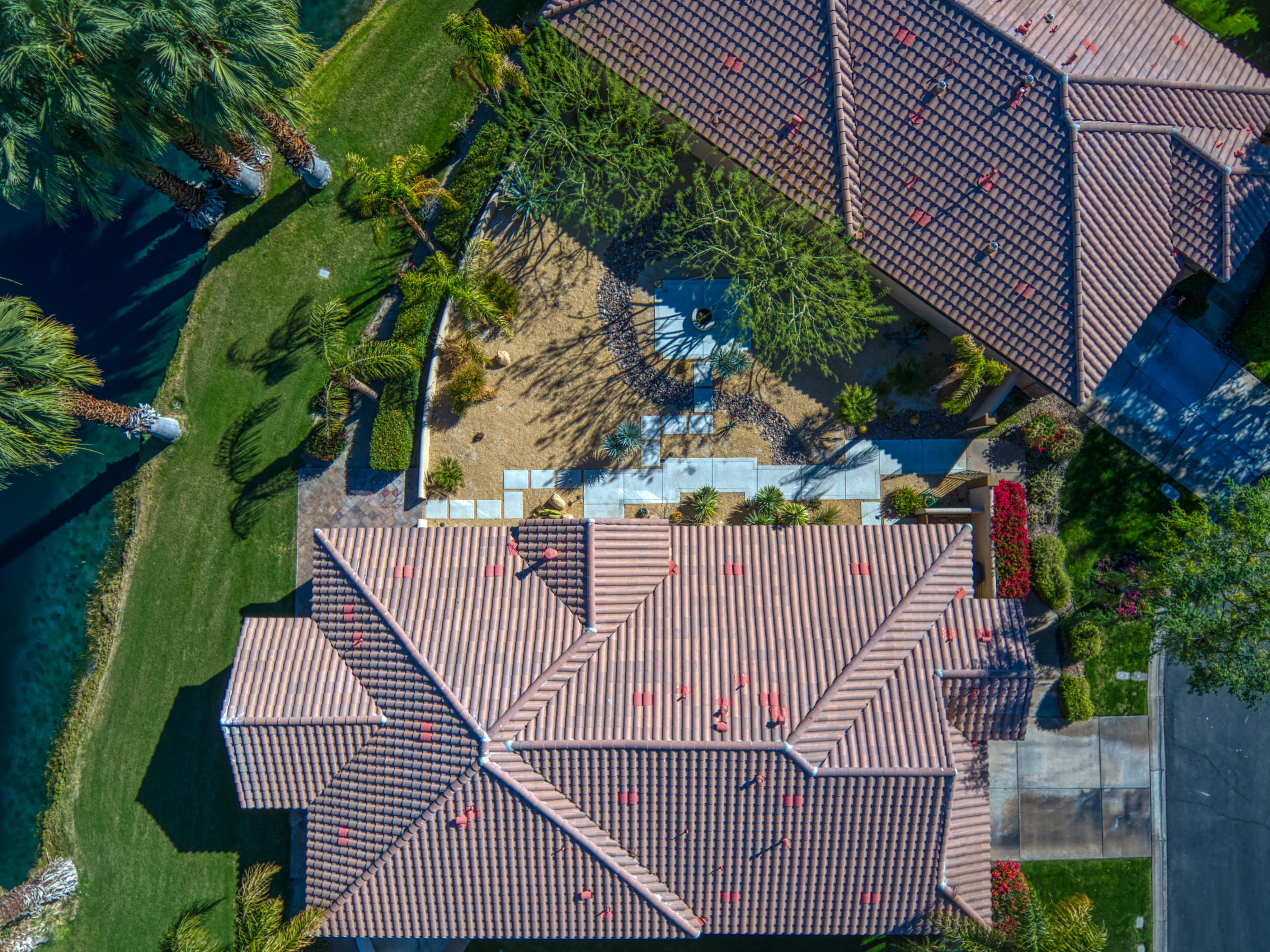 13 Wimbledon Circle Rancho Mirage, CA 92270 - Photo 3 of 62 3