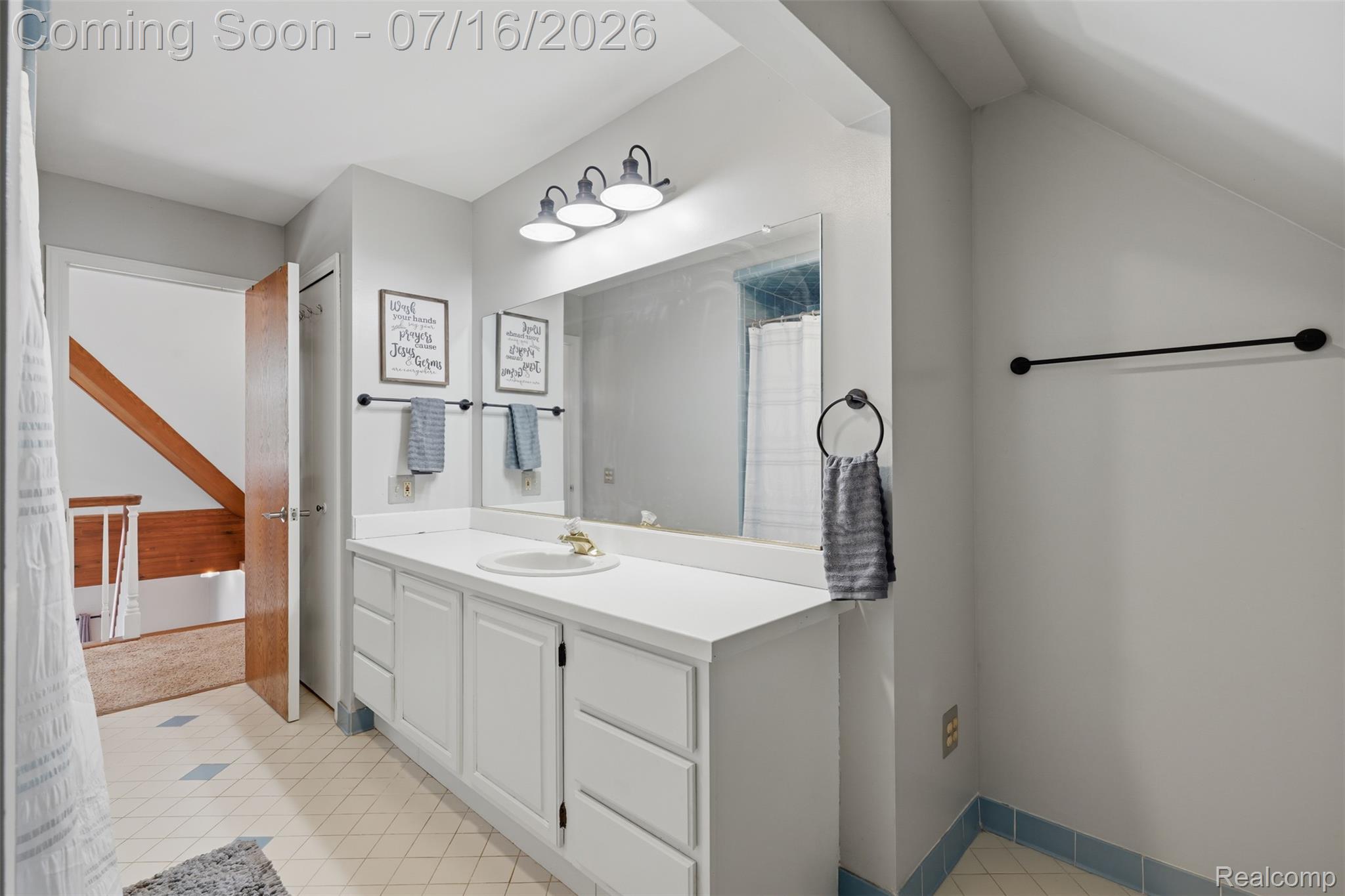 9201 Mabley Hill Road Fenton, MI 48430 - Photo 33 of 70 33.jpg