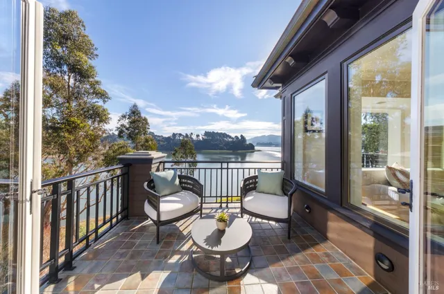 $2,295,000 | 87 De Silva Island Drive, Mill Valley, CA 94941
