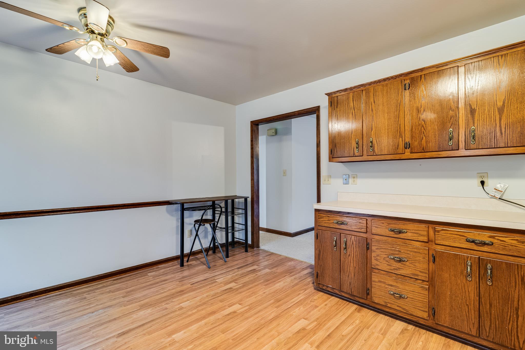 45810 Aberdeen Road Valley Lee, MD 20692 - Photo 10 of 32 Eat-in kitchen convenience