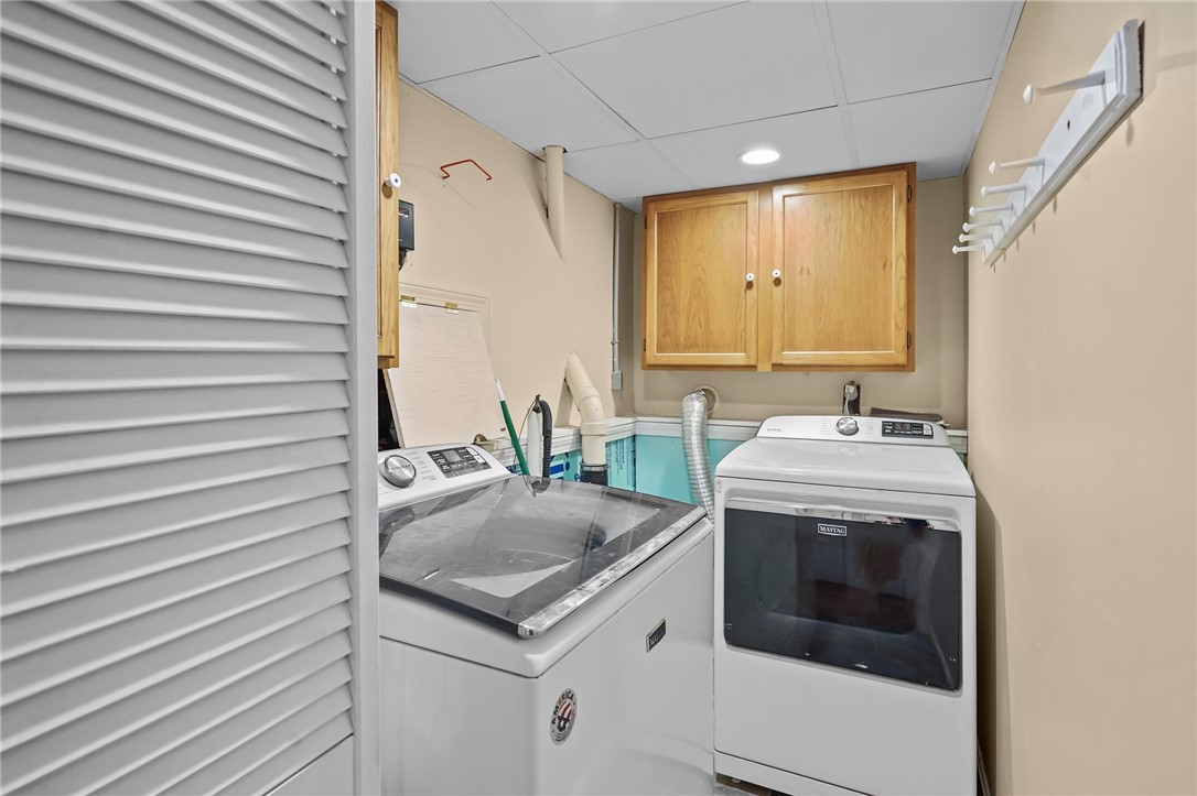 2 Marian Lane Woonsocket, RI 02895 - Photo 33 of 47