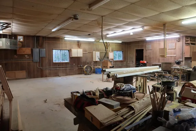 $359,900 | 20 Highway 62, Mount Vernon, IN 47620