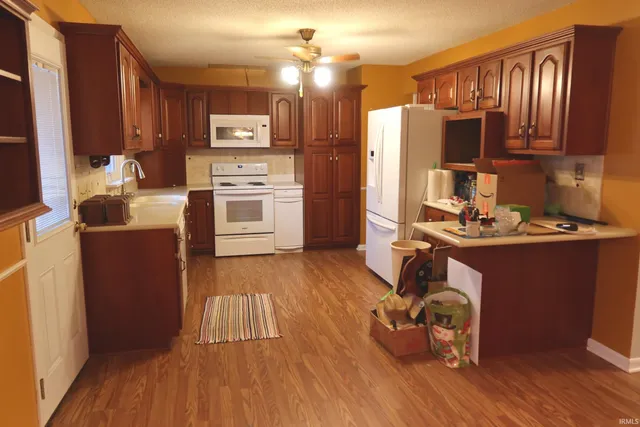 $359,900 | 20 Highway 62, Mount Vernon, IN 47620