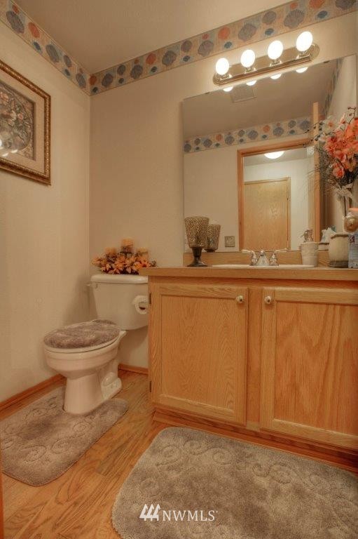 17523 128th Avenue Southeast Renton, WA 98058 - Photo 9 of 23 Gallery Image 9
