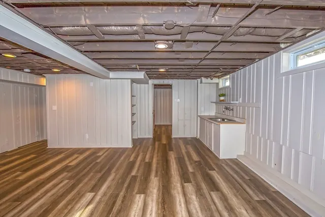 $414,900 | 11 Nevins Avenue, Longmeadow, MA 01106