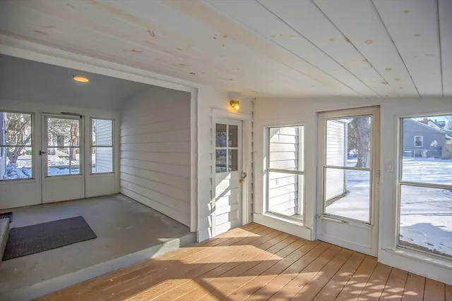 $414,900 | 11 Nevins Avenue, Longmeadow, MA 01106