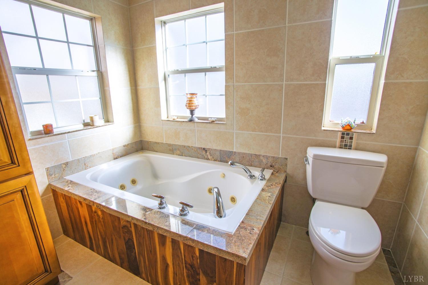 214 Cabin Road Madison Heights, VA 24572 - Photo 23 of 74 Gallery Image 23