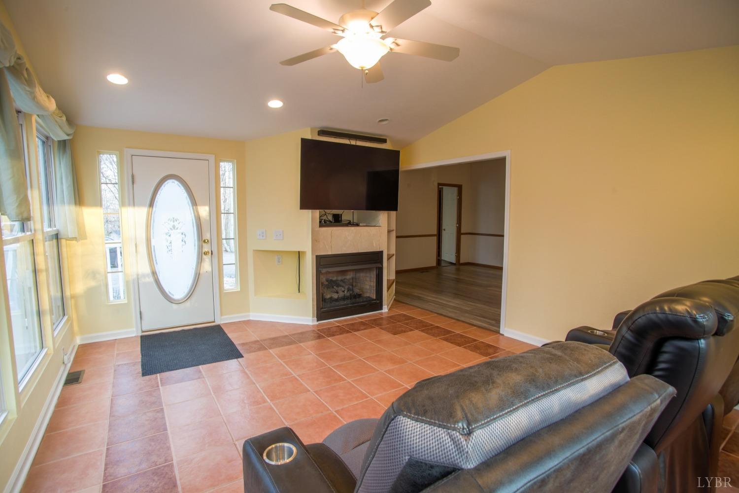 214 Cabin Road Madison Heights, VA 24572 - Photo 32 of 74 Gallery Image 32