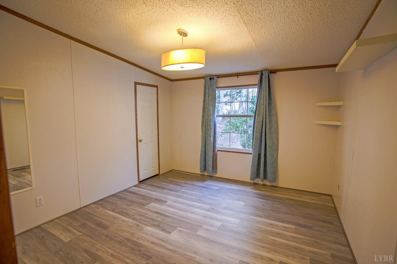 214 Cabin Road Madison Heights, VA 24572 - Photo 36 of 74 Gallery Image 36