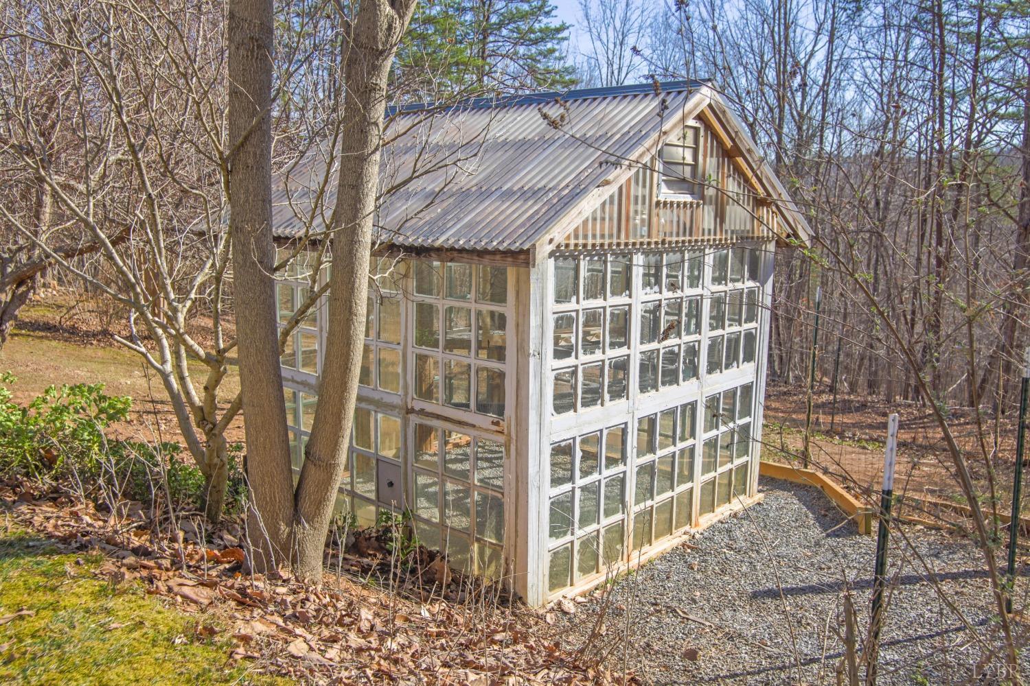214 Cabin Road Madison Heights, VA 24572 - Photo 53 of 74 Gallery Image 53