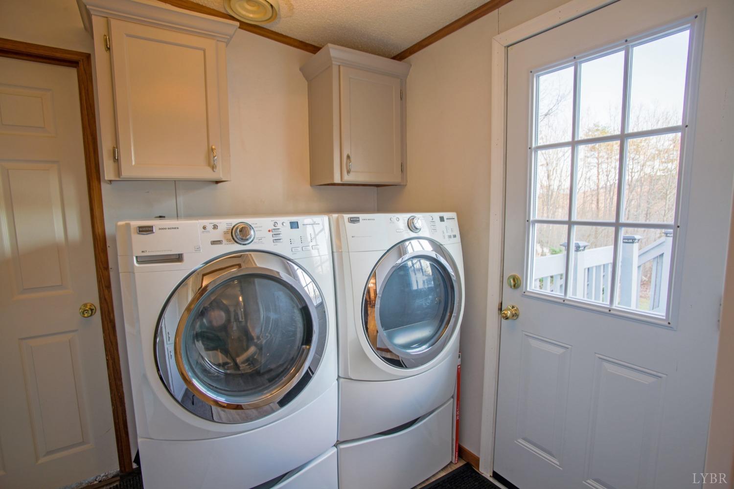 214 Cabin Road Madison Heights, VA 24572 - Photo 9 of 74 Gallery Image 9