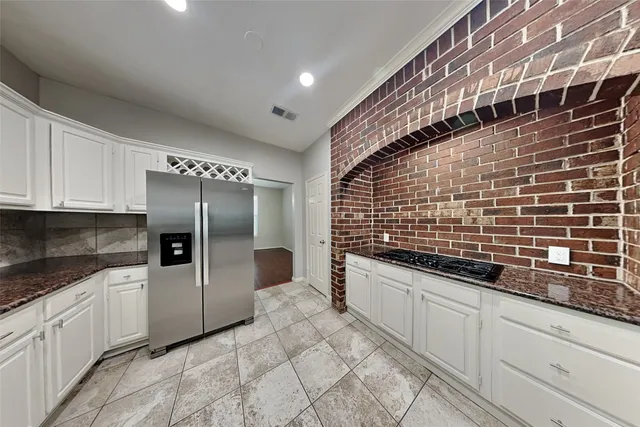 $2,300 | 18414 Arbormont Drive, Cypress, TX 77429