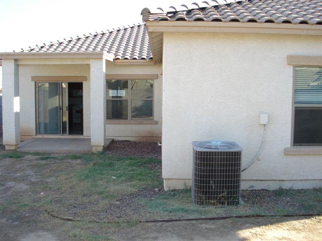 2424 West Bloch Road Phoenix, AZ 85041 - Photo 6 of 7 Backyard