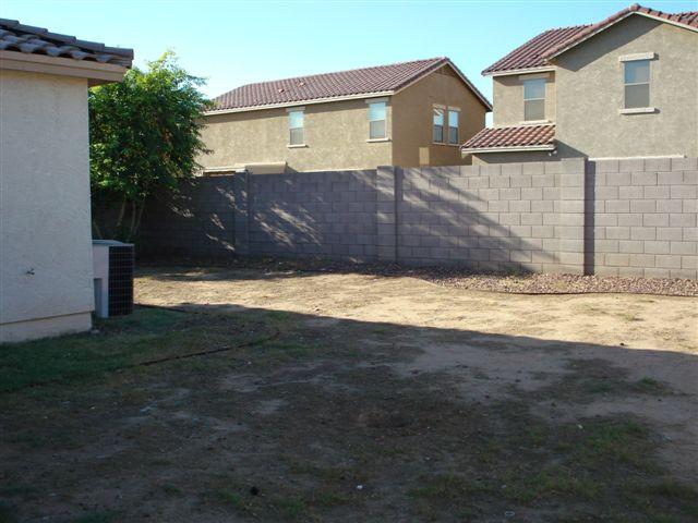 2424 West Bloch Road Phoenix, AZ 85041 - Photo 7 of 7 Backyard