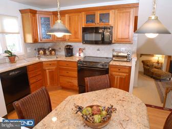 4805 Cooper Road Brookhaven, PA 19015 - Photo 4 of 12 Kitchen