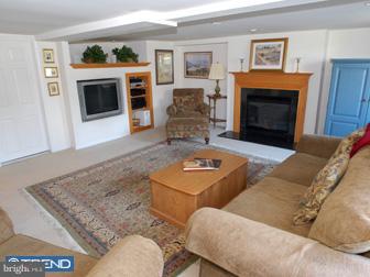 4805 Cooper Road Brookhaven, PA 19015 - Photo 5 of 12 Family Room