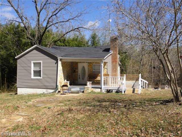 241 A Dan River Road Madison, NC 27025 - Photo 13 of 16 Exterior Front.