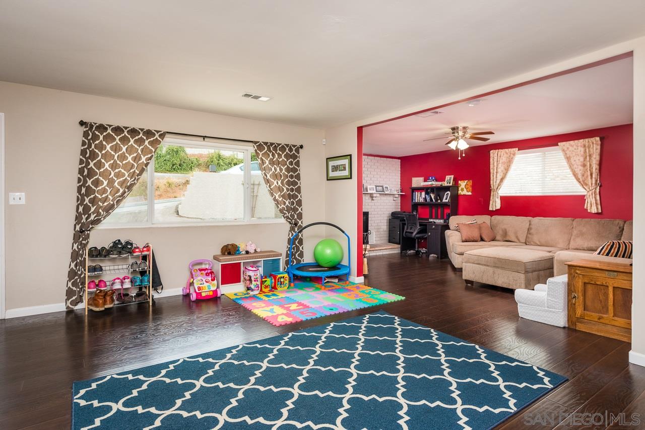 13731 Ridge Hill Road El Cajon, CA 92021 - Photo 8 of 22 Gallery Image 8