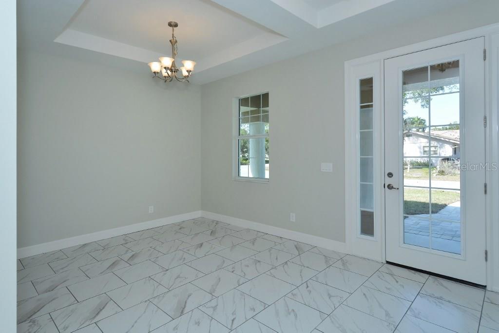 1033 Horizon Road Venice, FL 34293 - Photo 4 of 25 Dining