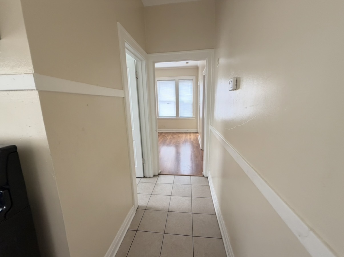 8353 South Brandon Avenue, Unit 2F Chicago, IL 60617 - Photo 8 of 11