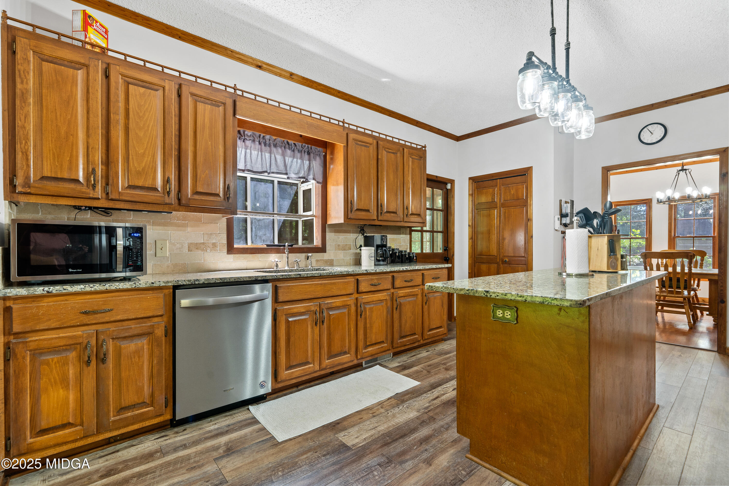 1627 Leguin Mill Road Locust Grove, GA 30248 - Photo 26 of 49 Kitchen 3