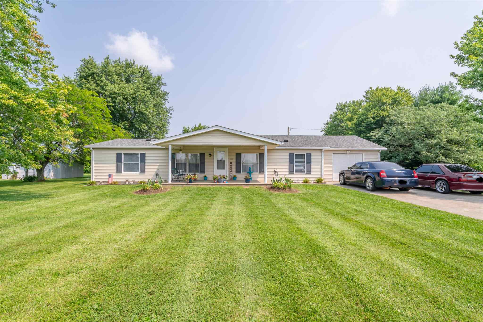 3293 West Nubian Road Salem, IN 47167 - Photo 2 of 27 Gallery Image 2