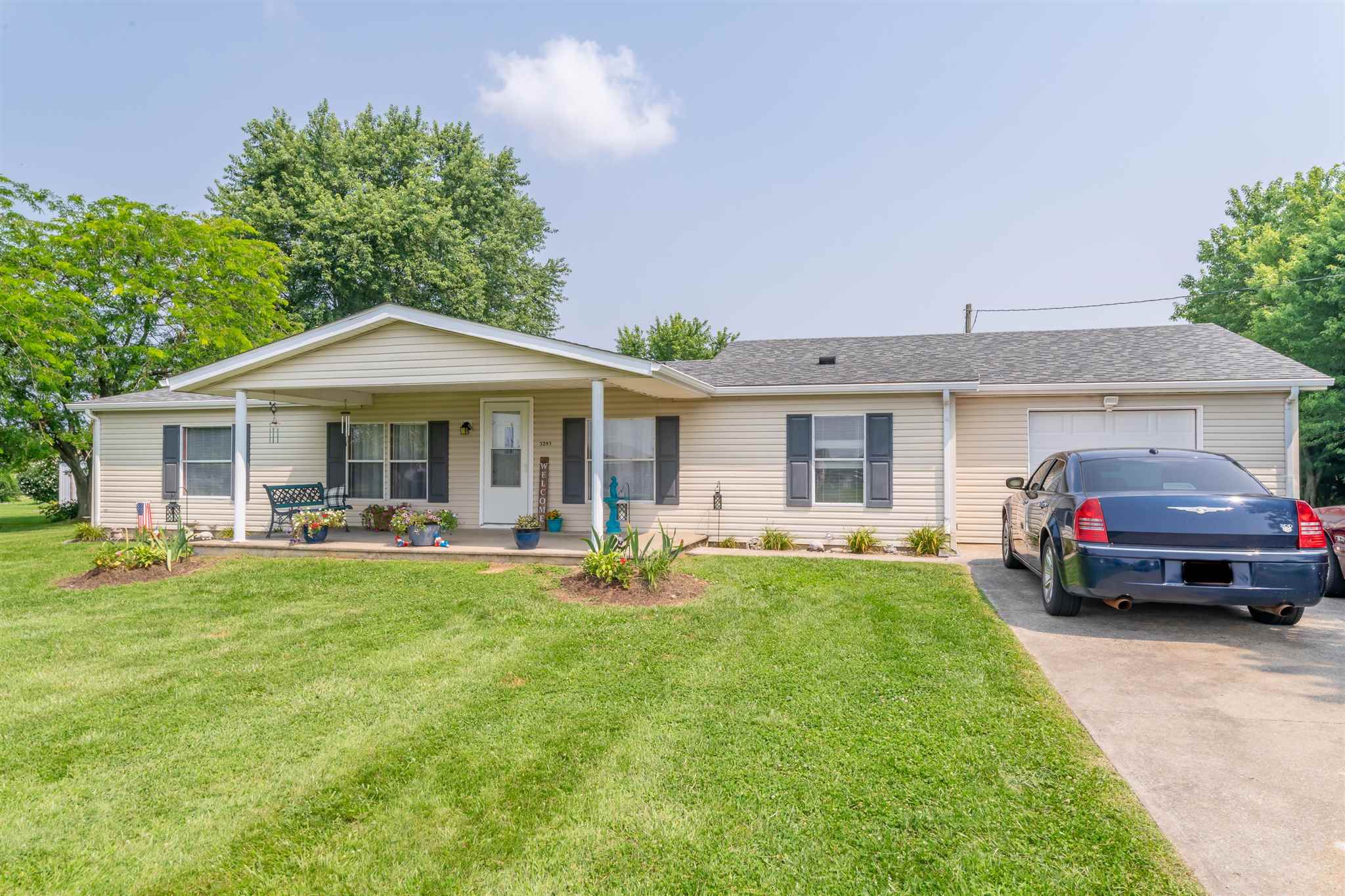 3293 West Nubian Road Salem, IN 47167 - Photo 3 of 27 Gallery Image 3