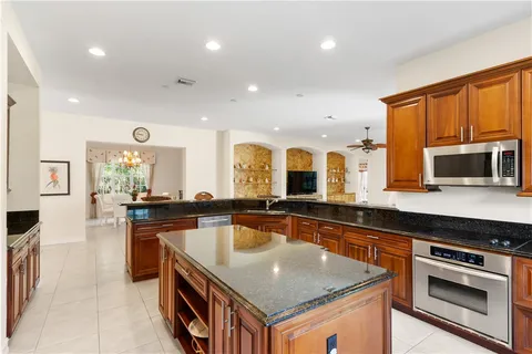 $725,000 | 2802 St Barts Square, Vero Beach, FL 32967