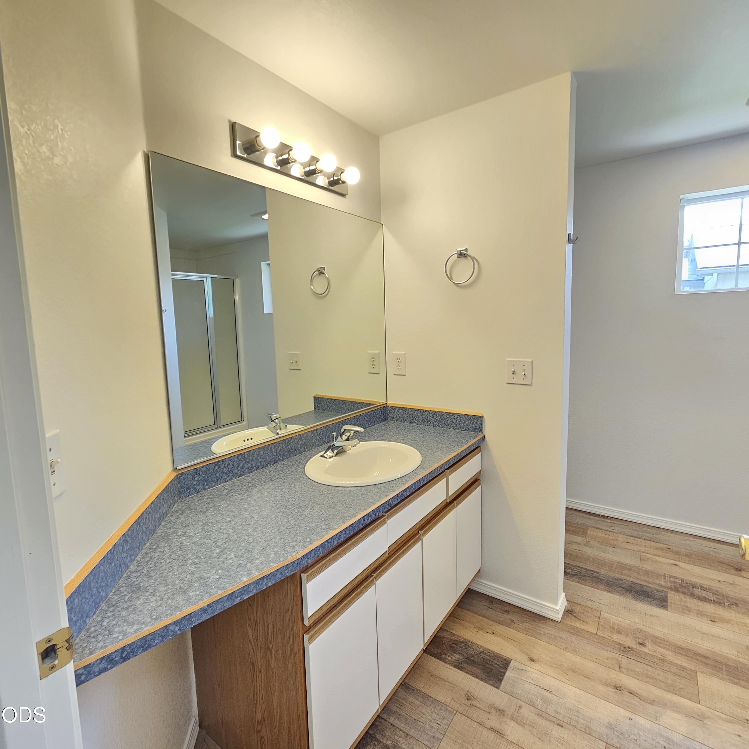 569 Northeast Negus Loop Redmond, OR 97756 - Photo 17 of 32