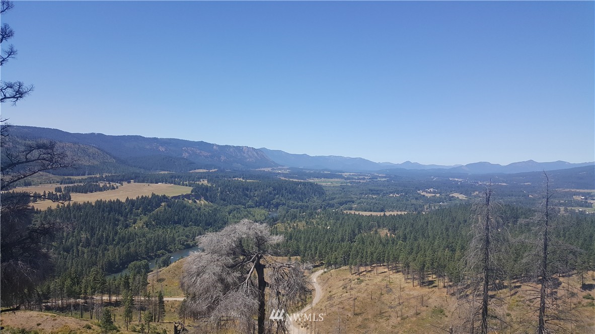 -xxx Durango Road Cle Elum, WA 98922 - Photo 1 of 16 Gallery Image 1