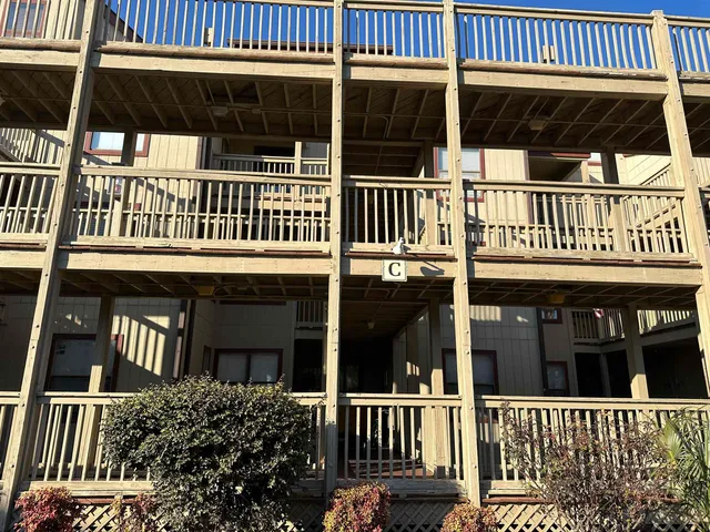 $249,999 | 501 Maison Drive, Unit C9, Myrtle Beach, SC 29572