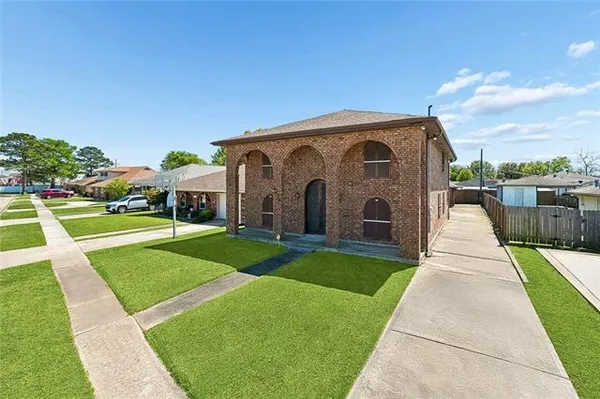 $425,000 | 4424 Loveland Street, Metairie, LA 70006
