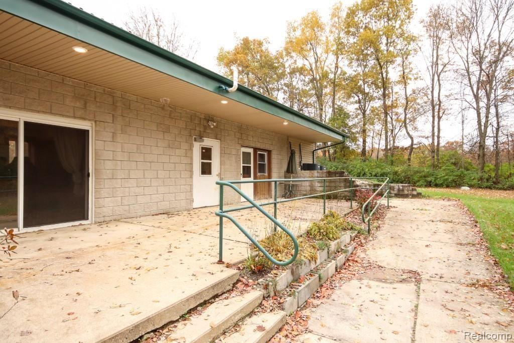 11314 Rawsonville Road Belleville, MI 48111 - Photo 7 of 26 Gallery Image 7