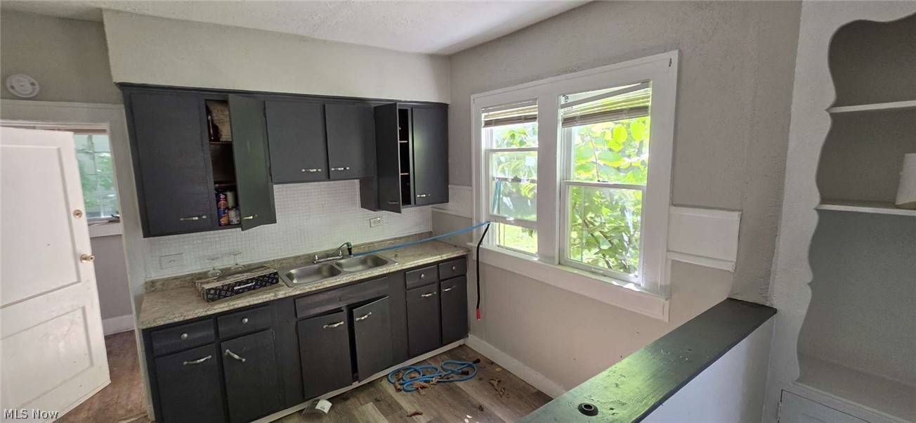 18024 Olympia Road Cleveland, OH 44112 - Photo 4 of 13 Gallery Image 4