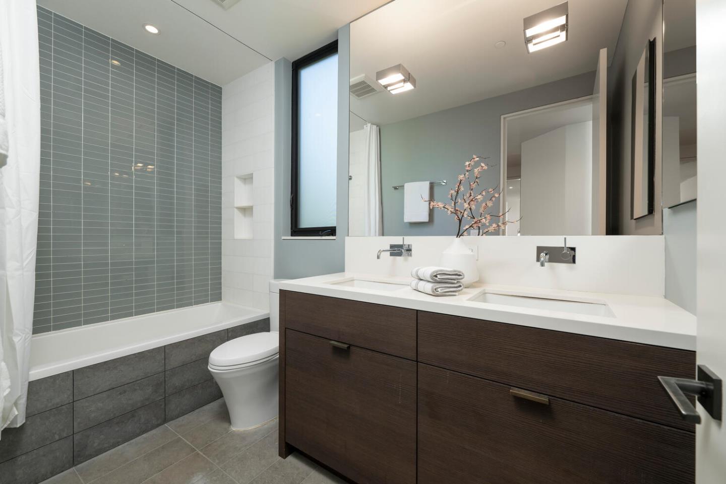 5 Drayton Road Hillsborough, CA 94010 - Photo 54 of 90 Gallery Image 54