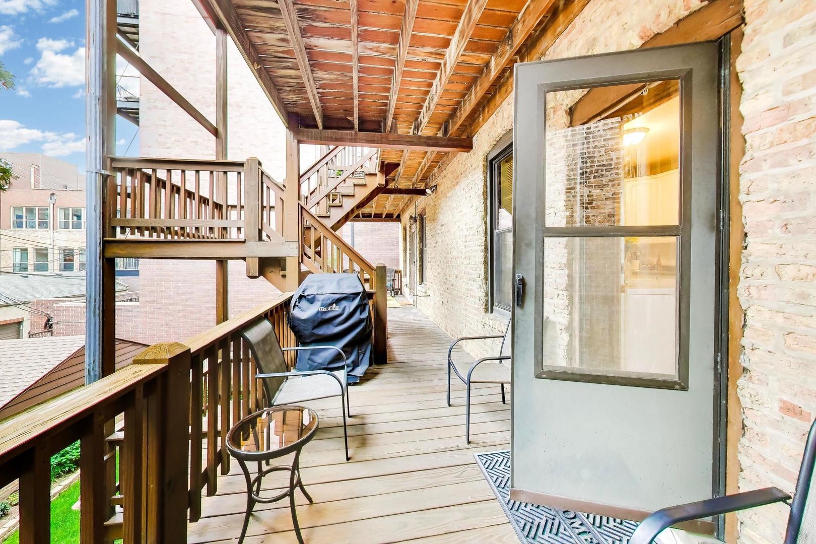 923 West Irving Park Road, Unit 2E Chicago, IL 60613 - Photo 22 of 27 Gallery Image 22