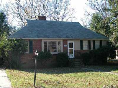 8721 Mapleton Road Richmond, VA 23229 - Photo 1 of 1 Exterior Front - Front View