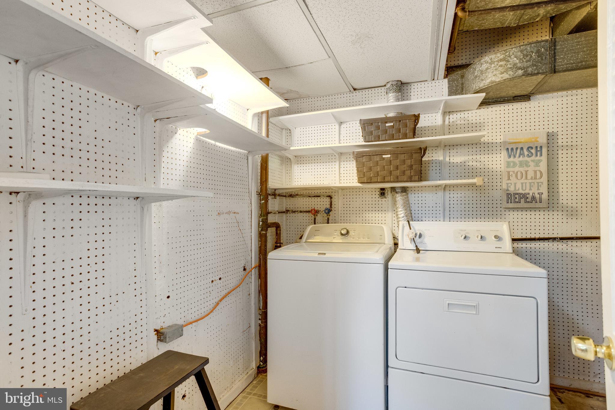 8524 Parliament Drive Springfield, VA 22151 - Photo 30 of 37 Main Level Laundry