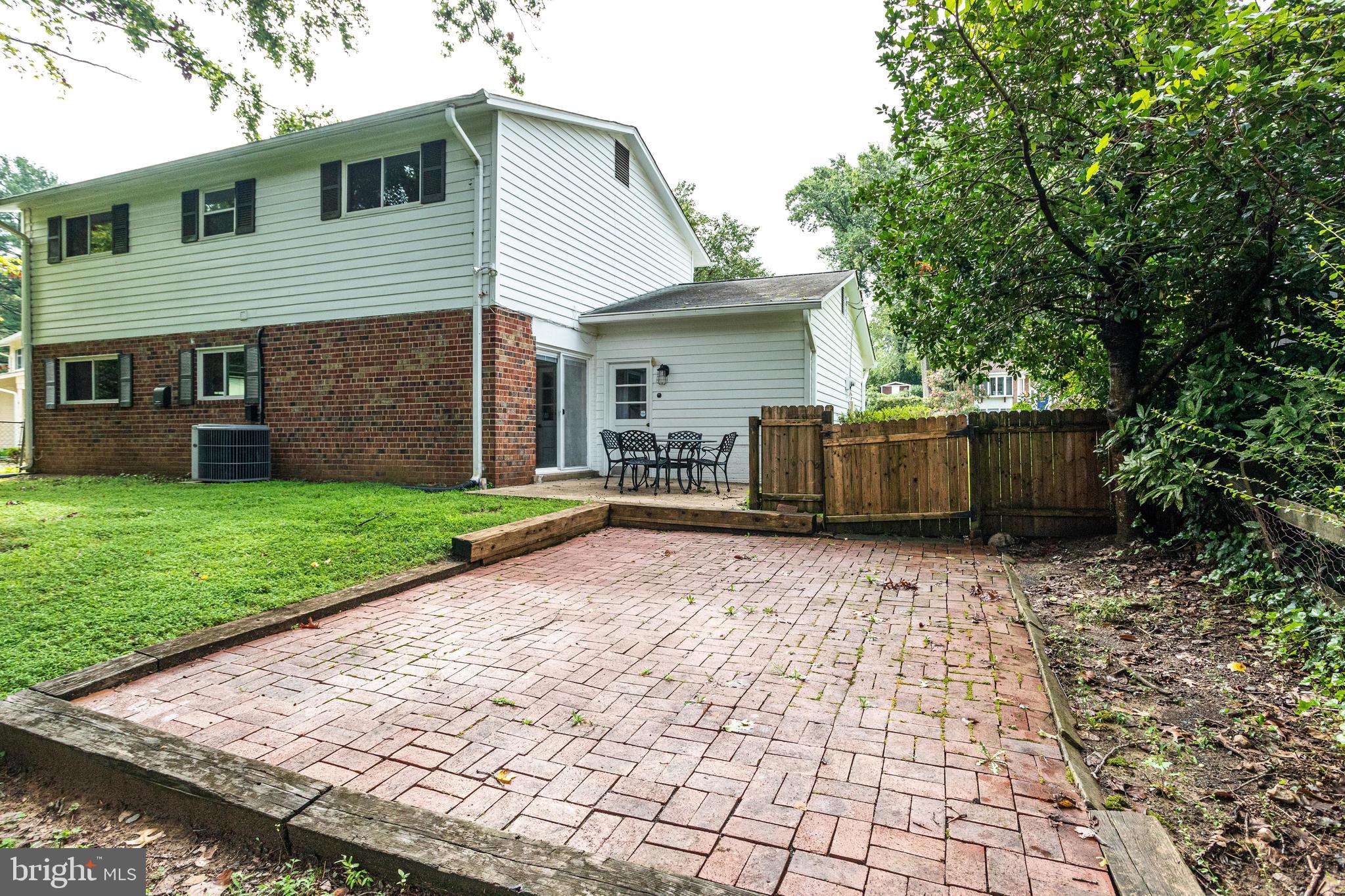 8524 Parliament Drive Springfield, VA 22151 - Photo 32 of 37