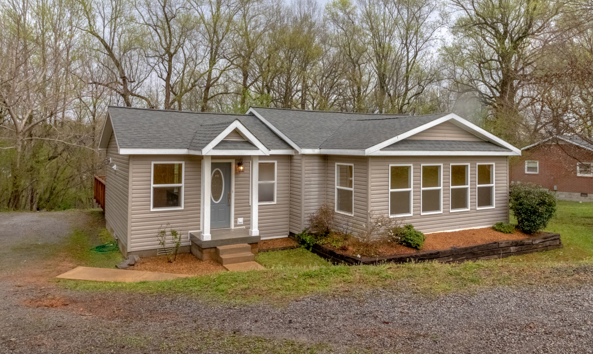263 Earl Slate Road Clarksville, TN 37043 - Photo 2 of 34 Gallery Image 2