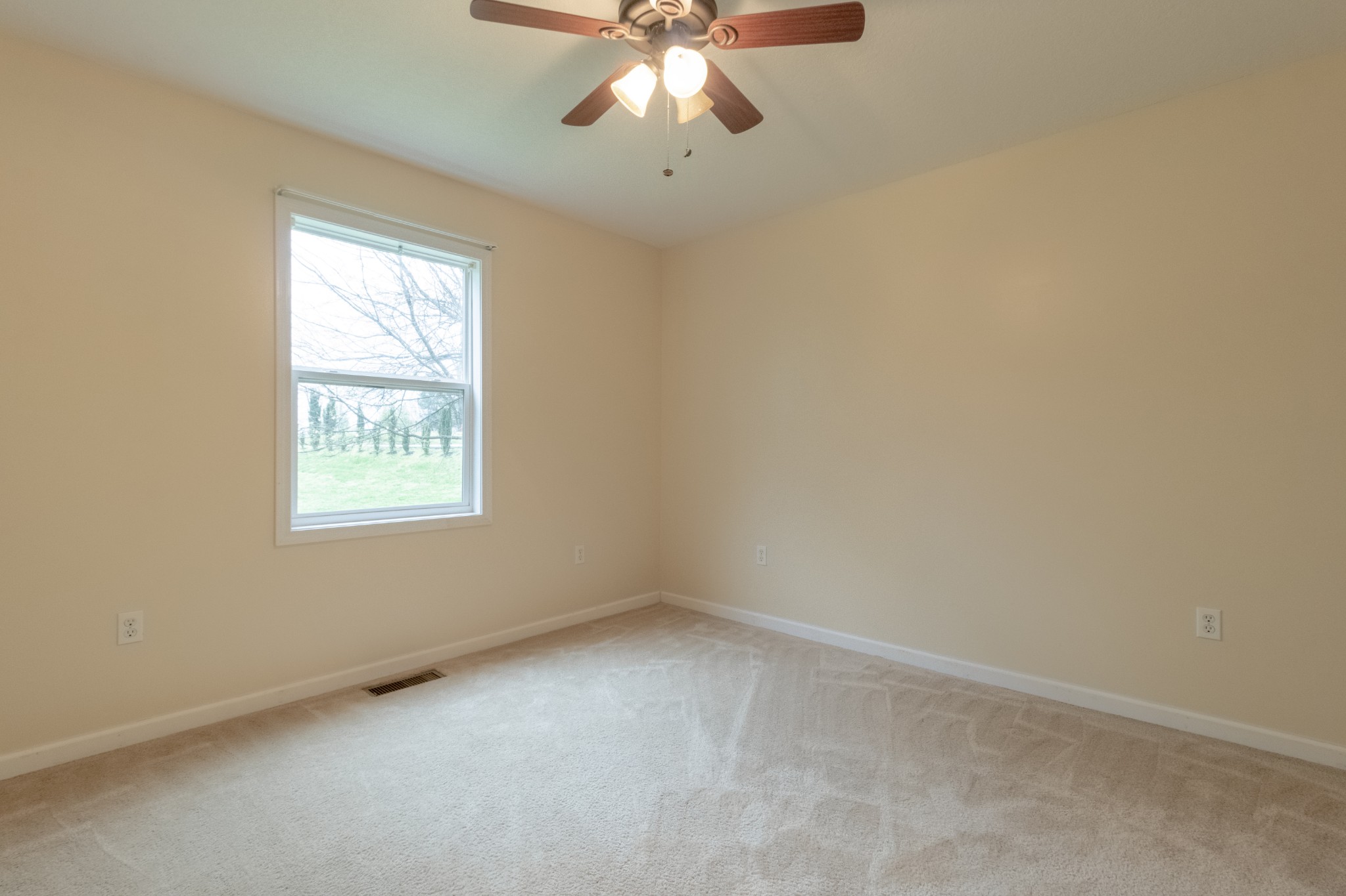263 Earl Slate Road Clarksville, TN 37043 - Photo 23 of 34 Gallery Image 23